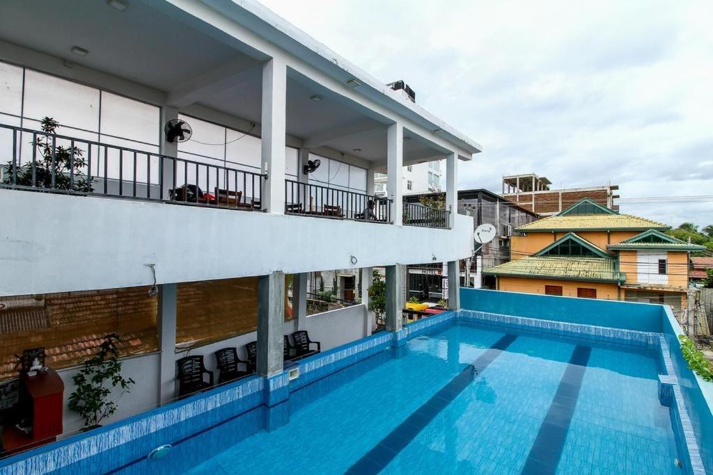 Sea Beach Resort Negombo Exterior foto